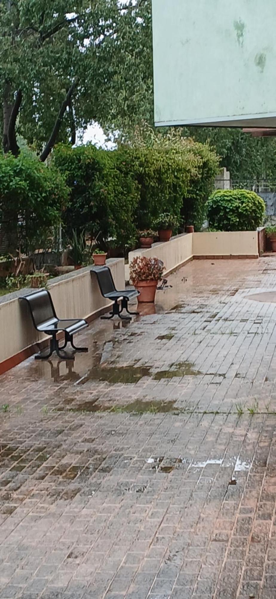 Larru Los Bermejales Residencia Universitaria Sevilla Kültér fotó